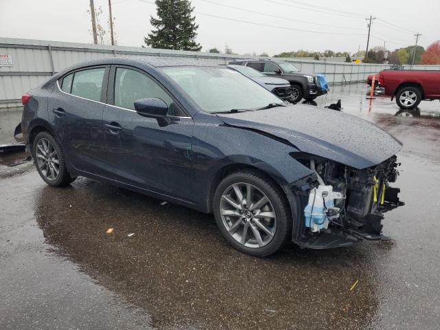 3MZBN1W33JM250152 - 2018 MAZDA 3 GRAND TOURING Niebieski zdjęcie 4