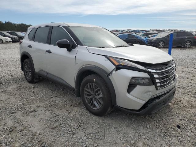 5N1BT3AB9SC771877 - 2025 NISSAN ROGUE S 银色 照片 4