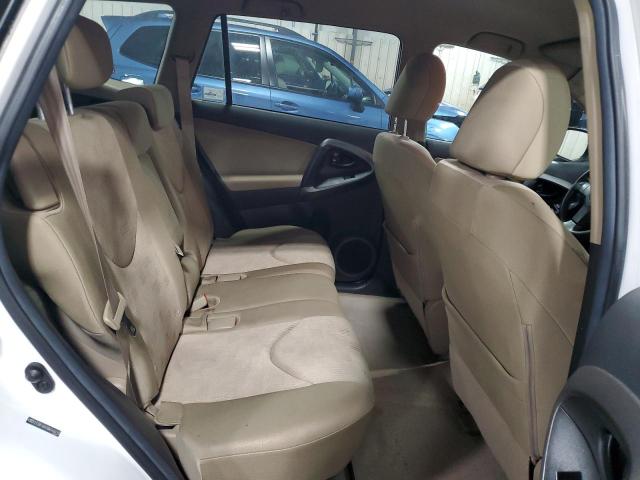 2T3BF4DV3BW146413 - 2011 TOYOTA RAV4 Белый фото 11