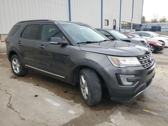 1FM5K8D83HGD51143 - 2017 FORD EXPLORER XLT رمادي صورة 4