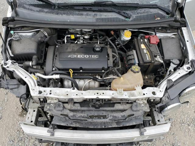 1G1JA5SG9F4127610 - 2015 CHEVROLET SONIC LS SILVER photo 11