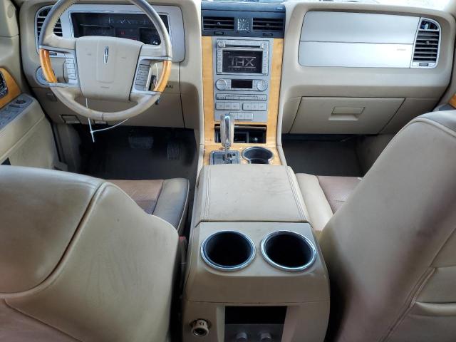 5LMFU28577LJ15951 - 2007 LINCOLN NAVIGATOR 银色 照片 8