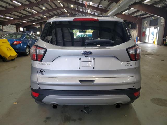 1FMCU9GD2HUD23271 - 2017 FORD ESCAPE SE Күміс фото 6