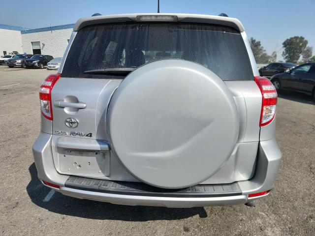 2T3ZF4DV9AW045860 - 2010 TOYOTA RAV4 SILVER photo 6