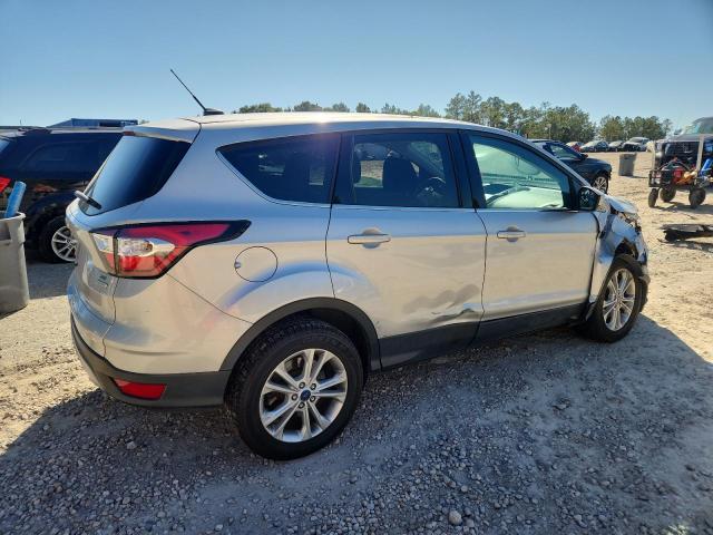 1FMCU0G97HUC81221 - 2017 FORD ESCAPE SE 银色 照片 3