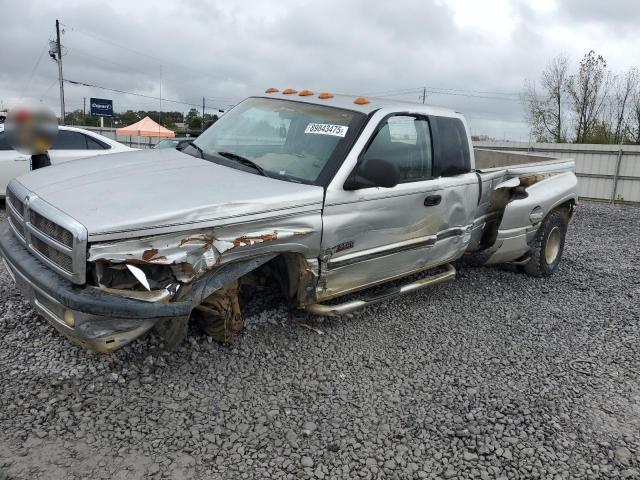 2001 DODGE RAM 3500, 