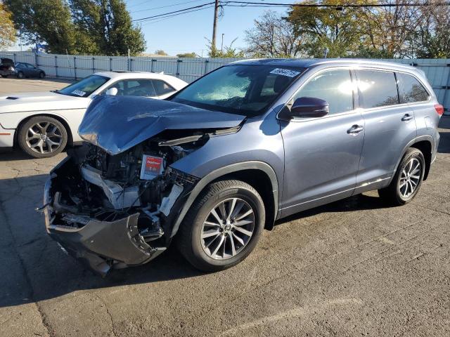 2017 TOYOTA HIGHLANDER SE, 