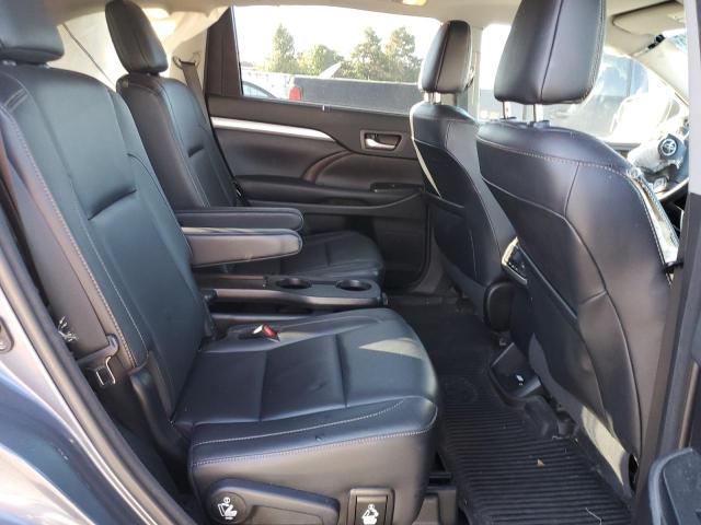 5TDJZRFH6HS440003 - 2017 TOYOTA HIGHLANDER SE Синій фото 11