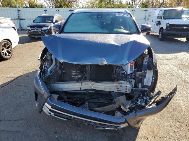 5TDJZRFH6HS440003 - 2017 TOYOTA HIGHLANDER SE Синій фото 5