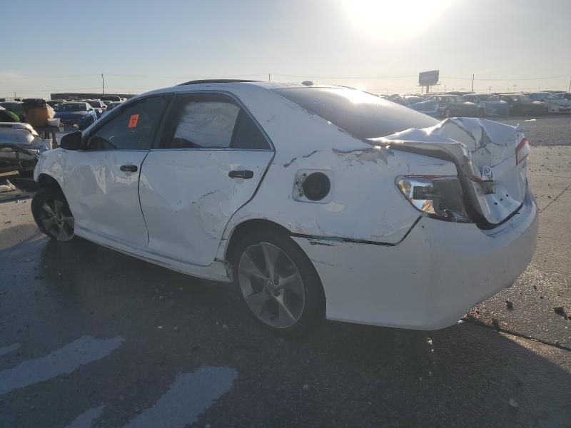 4T1BF1FK3EU442742 - 2014 TOYOTA CAMRY L WHITE photo 2