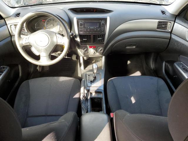 JF2SHADC7DH428197 - 2013 SUBARU FORESTER 2.5X PREMIUM Schwarz Foto 8