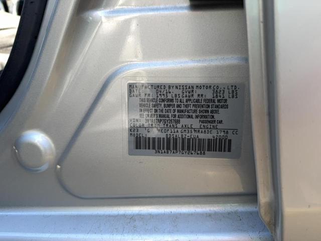 3N1AB7AP7GY267688 - 2016 NISSAN SENTRA S 银色 照片 10