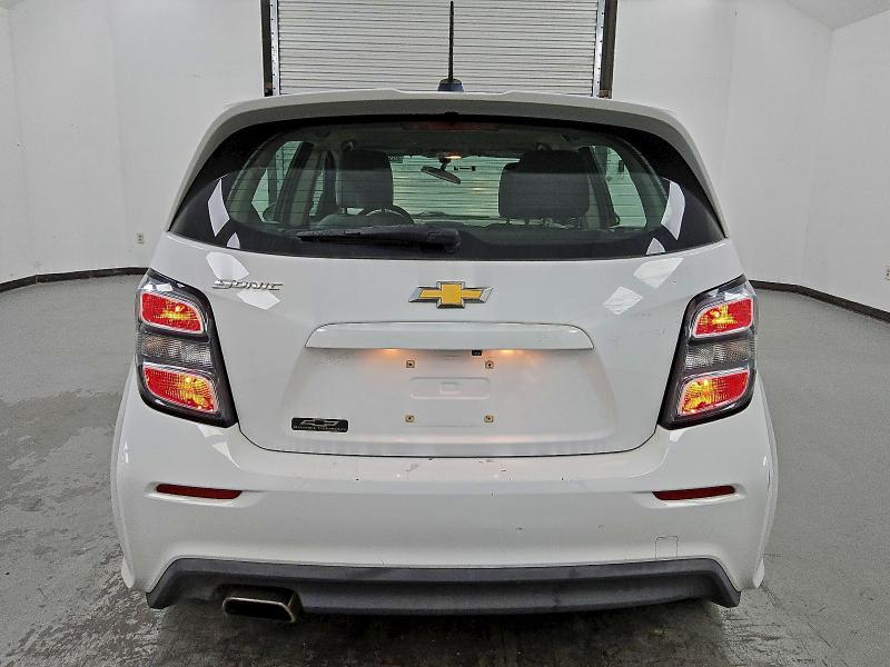 1G1JG6SB6K4143055 - 2019 CHEVROLET SONIC WHITE photo 6