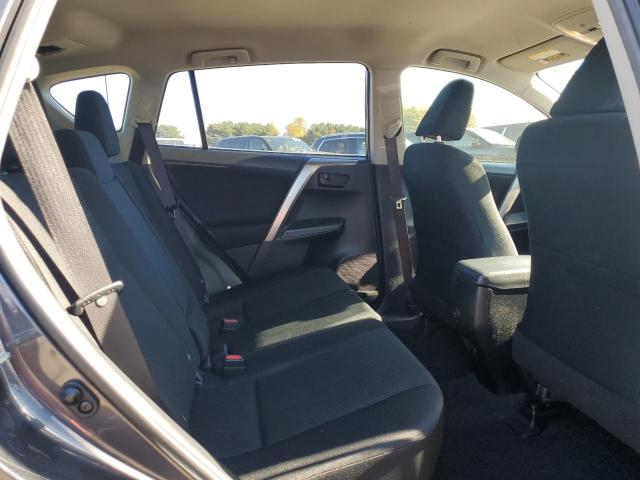 JTMZFREV5JJ738466 - 2018 TOYOTA RAV4 LE ნაცრისფერი ფოტო 11