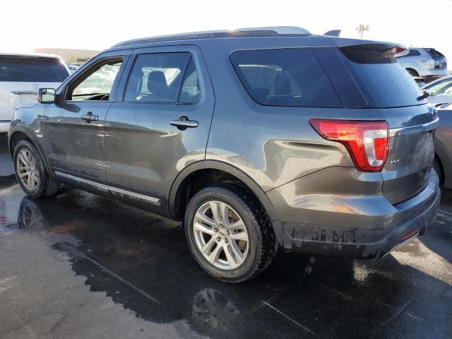 1FM5K8D83KGA26161 - 2019 FORD EXPLORER XLT 灰色 照片 2