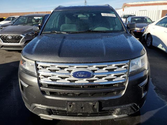 1FM5K8D83KGA26161 - 2019 FORD EXPLORER XLT 灰色 照片 5
