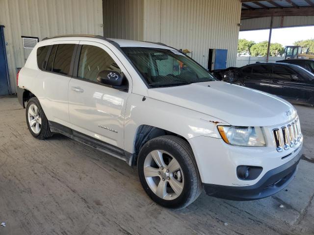1C4NJCBA8CD661170 - 2012 JEEP COMPASS SPORT Biały zdjęcie 4