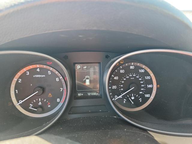 5NMZU3LBXHH011318 - 2017 HYUNDAI SANTA FE S CHARCOAL photo 9