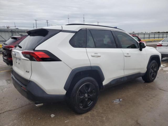 JTMW1RFV7KD004833 - 2019 TOYOTA RAV4 XLE Ақ фото 3