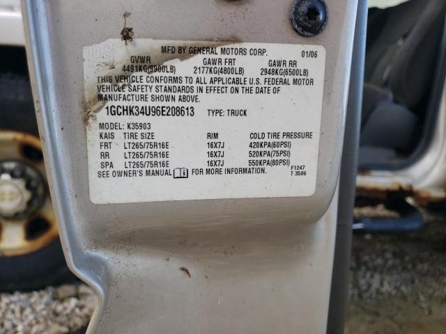 1GCHK34U96E208613 - 2006 CHEVROLET SILVERADO K3500 GRAY photo 12