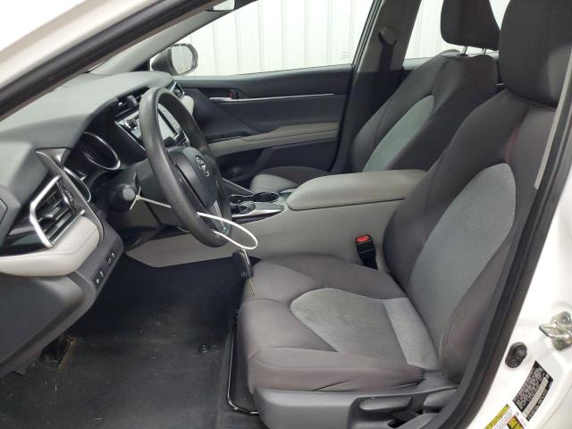 4T1B11HK1JU065060 - 2018 TOYOTA CAMRY L 白色 照片 7