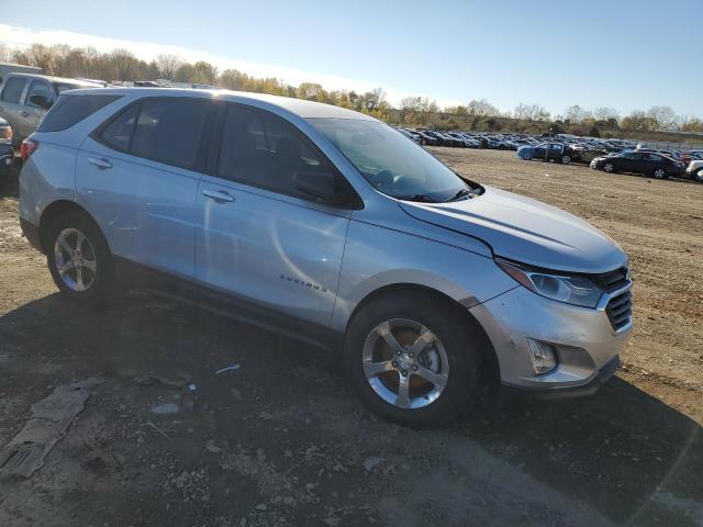 2GNAXHEV7K6153043 - 2019 CHEVROLET EQUINOX LS Gümüş fotoğraf 4