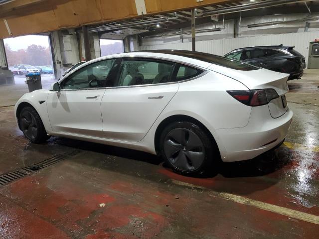 5YJ3E1EAXKF486651 - 2019 TESLA MODEL 3 أبيض صورة 2