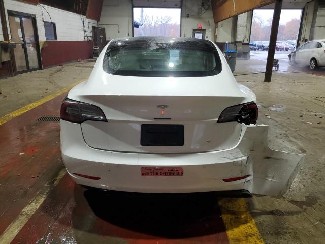 5YJ3E1EAXKF486651 - 2019 TESLA MODEL 3 أبيض صورة 6