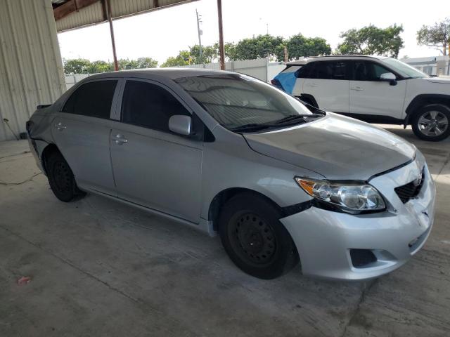 2T1BU4EE9AC422462 - 2010 TOYOTA COROLLA BASE Gümüş fotoğraf 4
