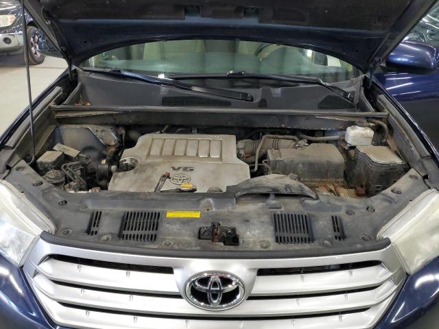 5TDBK3EH3CS171636 - 2012 TOYOTA HIGHLANDER BASE Көк фото 12