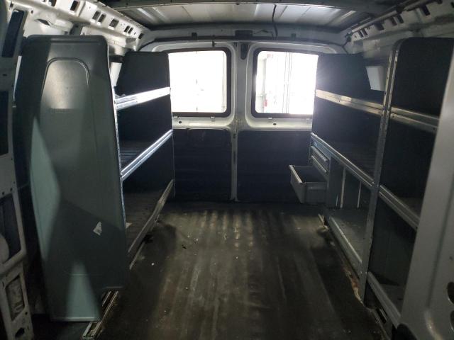 1GCWGAFFXG1143310 - 2016 CHEVROLET EXPRESS G2 WHITE photo 10