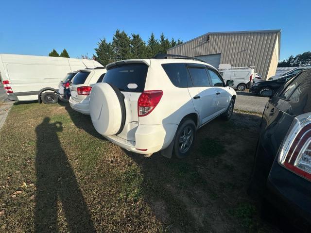 JTMBD33V676051208 - 2007 TOYOTA RAV4 WHITE photo 4