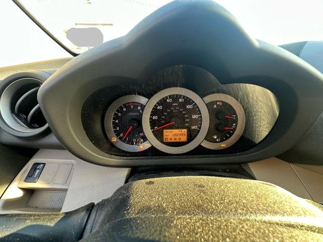 JTMBD33V676051208 - 2007 TOYOTA RAV4 WHITE photo 8