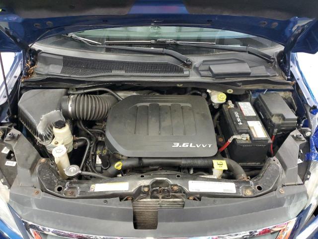 2V4RW3DG0BR766825 - 2011 VOLKSWAGEN ROUTAN SE BLUE photo 12