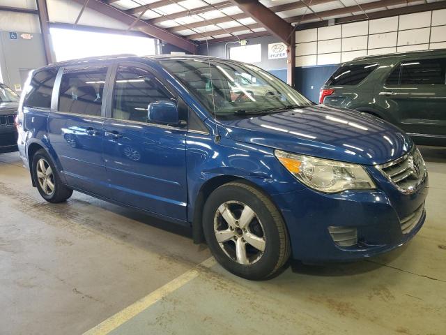 2V4RW3DG0BR766825 - 2011 VOLKSWAGEN ROUTAN SE BLUE photo 4