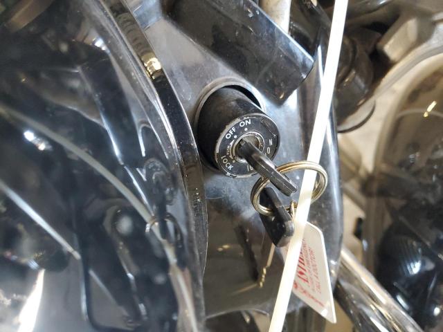 JYAVM01E71A030964 - 2001 YAMAHA XVS65 BASE BLACK photo 8