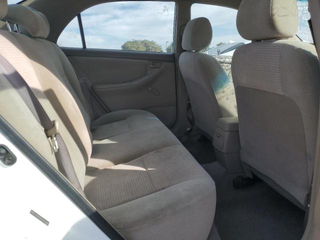 JTDBR32E452067690 - 2005 TOYOTA COROLLA CE WHITE photo 10