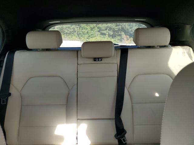 WDCTG4EB2GJ209913 - 2016 MERCEDES-BENZ GLA 250 შავი ფოტო 10