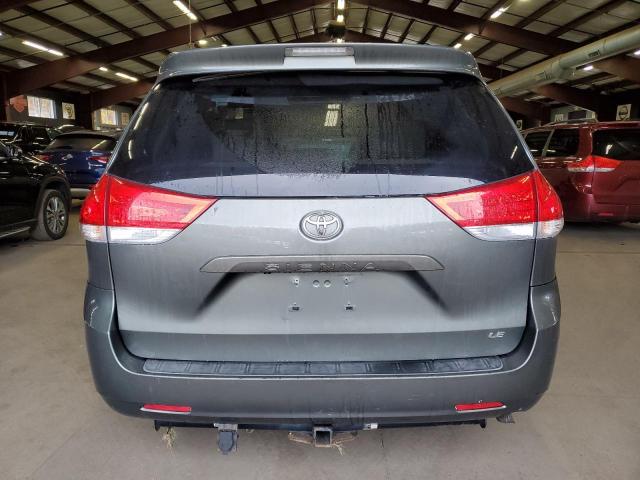 5TDKK3DC8BS052114 - 2011 TOYOTA SIENNA LE Gris photo 6