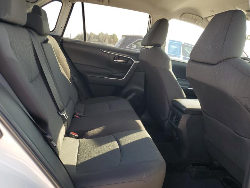 2T3W1RFV1PW287224 - 2023 TOYOTA RAV4 XLE 白色 照片 11