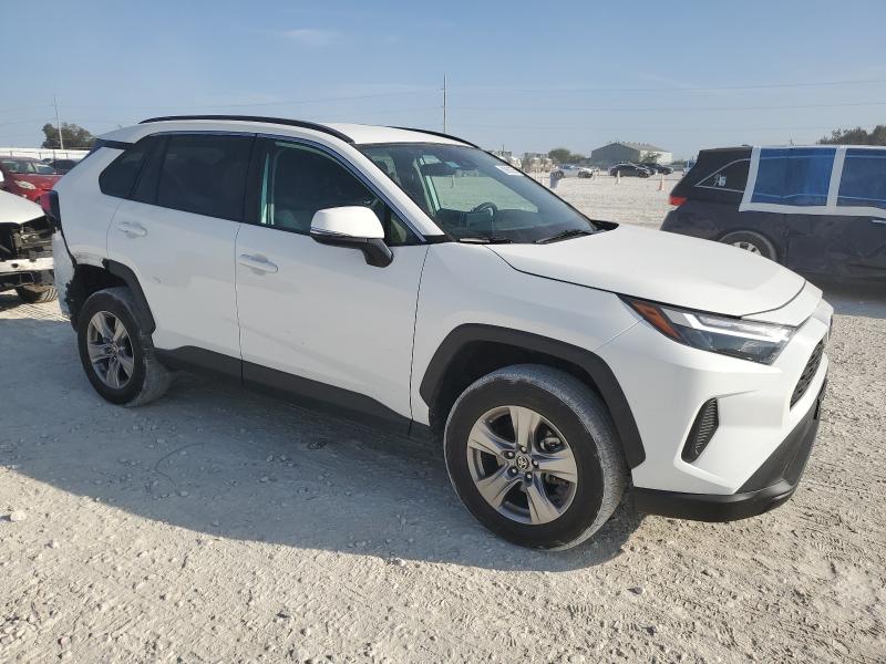2T3W1RFV1PW287224 - 2023 TOYOTA RAV4 XLE 白色 照片 4