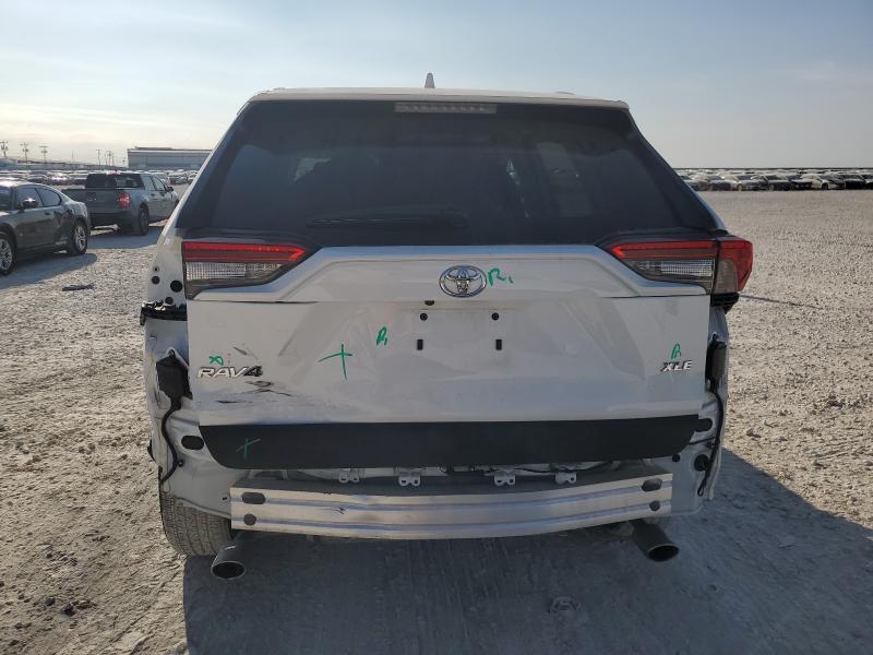 2T3W1RFV1PW287224 - 2023 TOYOTA RAV4 XLE 白色 照片 6