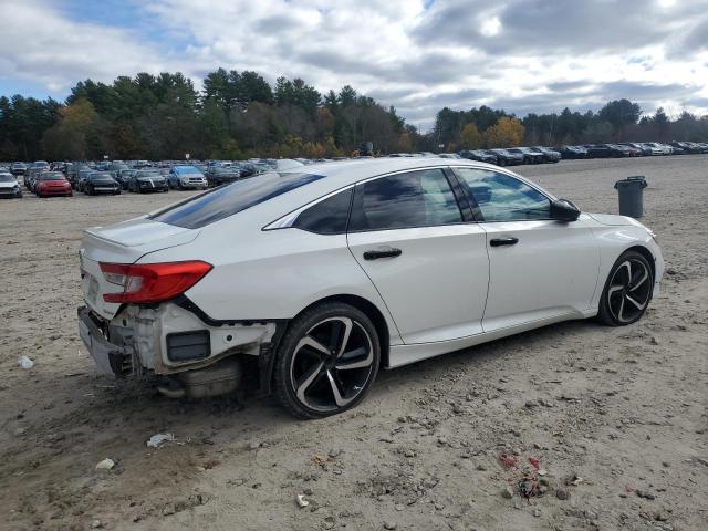 1HGCV1F34JA012669 - 2018 HONDA ACCORD SPORT WHITE photo 3