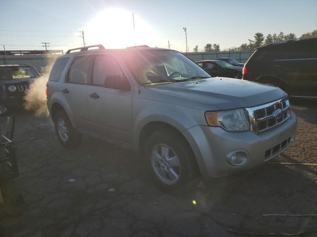 1FMCU0DG2AKA56032 - 2010 FORD ESCAPE XLT 棕色 照片 4