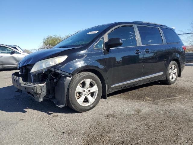 2016 TOYOTA SIENNA LE, 