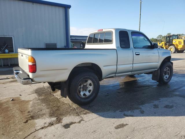 5TESN92N4YZ696963 - 2000 TOYOTA TACOMA XTRACAB PRERUNNER فضي صورة 3