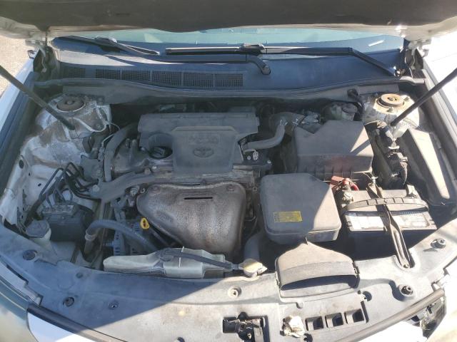 4T1BF1FKXCU539983 - 2012 TOYOTA CAMRY BASE Weiß Foto 11