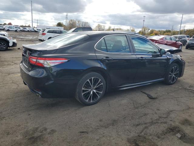 4T1B11HK7JU598255 - 2018 TOYOTA CAMRY L Schwarz Foto 3