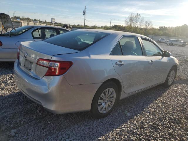 4T1BF1FK2CU633971 - 2012 TOYOTA CAMRY BASE Argent photo 3