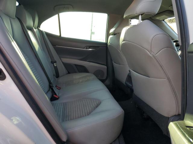 4T1B11HK4KU748002 - 2019 TOYOTA CAMRY L 白色 照片 10